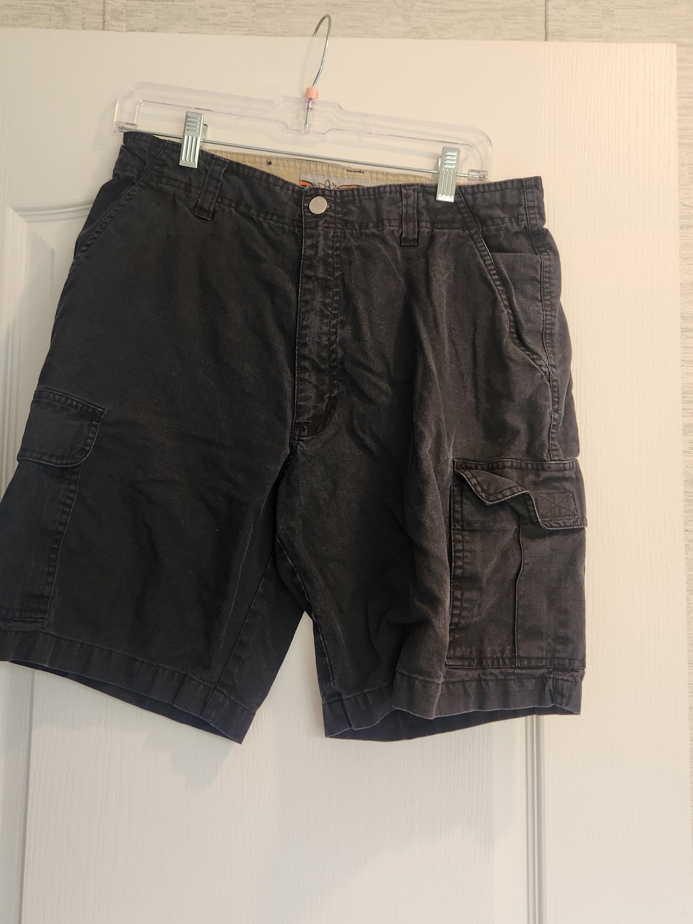 Zonz Men's Cargo Shorts in Washed Black 32 EUC